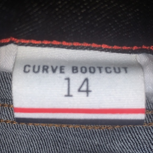 Tommy Hilfiger Curve Bootcut Darkwash Jeans - Picture 2 of 4